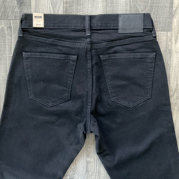 29x30 NWT Abercrombie Fitch Rustin Athletic Slim Jeans
Black 
Stretch - Picture 6 of 8